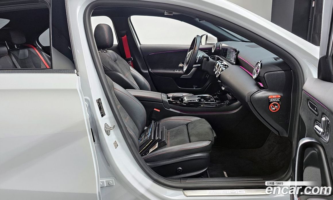 Mercedes Benz A-Class AMG A35 4MATIC Sedan