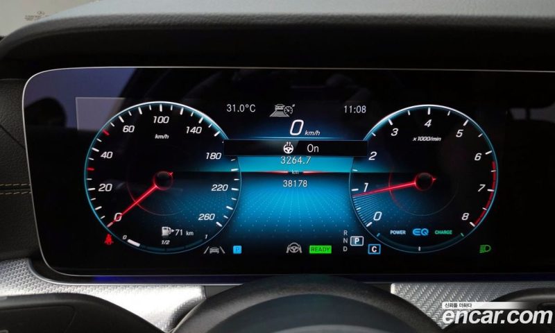 Mercedes Benz E-Class E350 4MATIC Avantgarde
