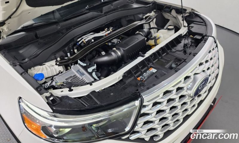 Ford Explorer 3.0 Platinum 4WD