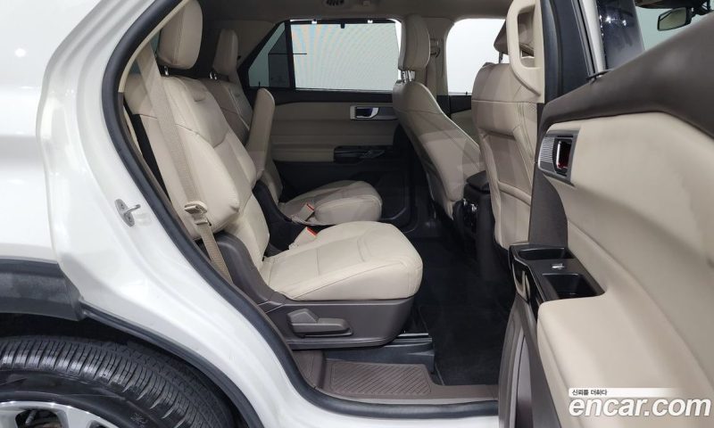 Ford Explorer 3.0 Platinum 4WD