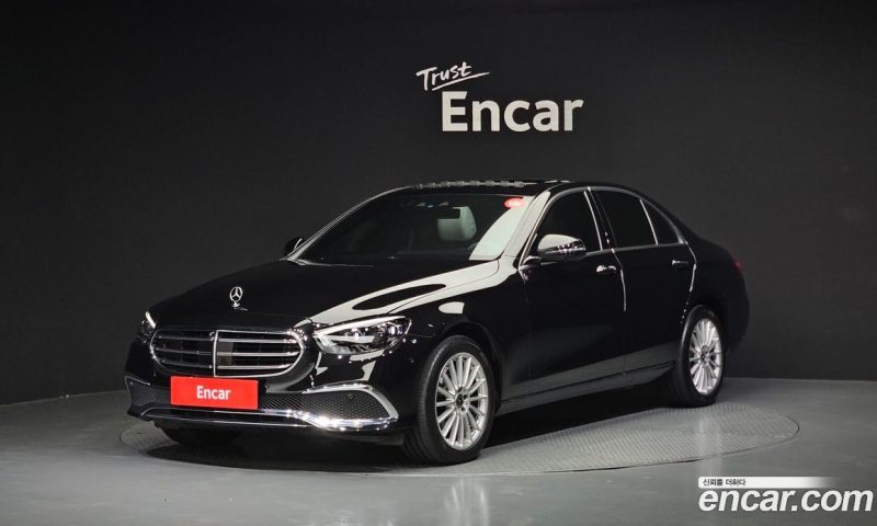 Mercedes Benz E-Class E220d 4MATIC Exclusive