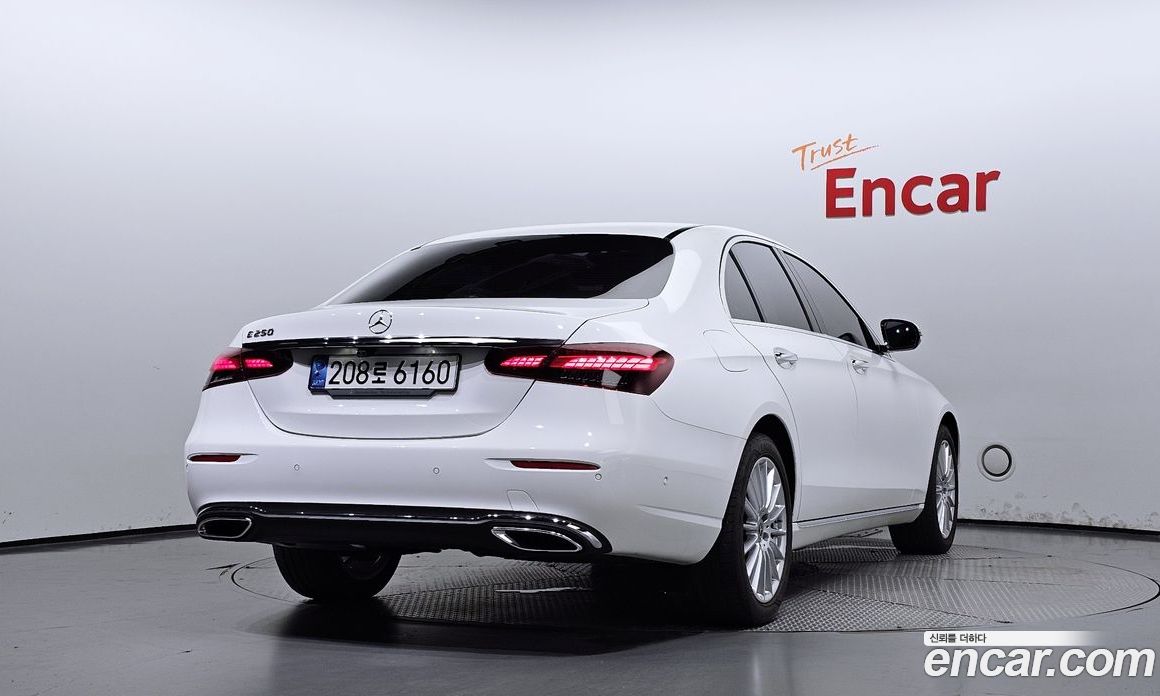 Mercedes Benz E-Class E250 Exclusive