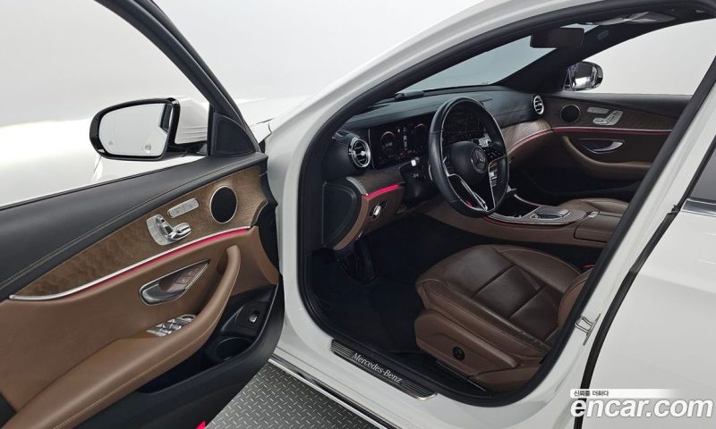 Mercedes Benz E-Class E250 Exclusive