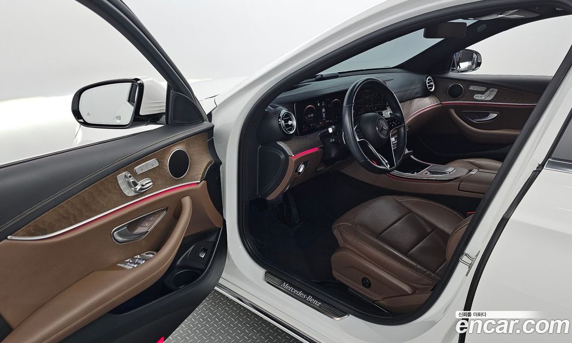 Mercedes Benz E-Class E250 Exclusive