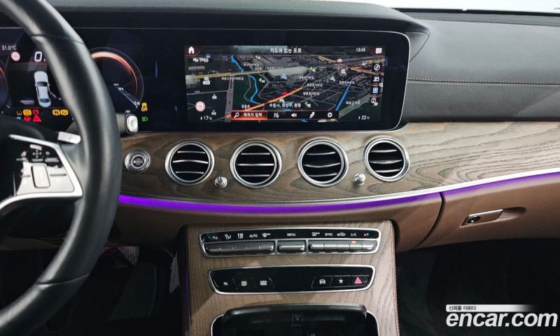 Mercedes Benz E-Class E250 Exclusive