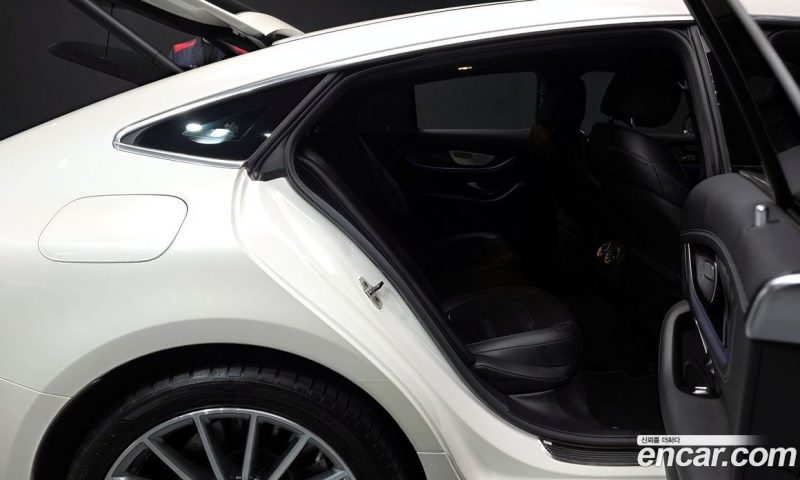 Mercedes Benz AMG GT 4Door 43 4MATIC+