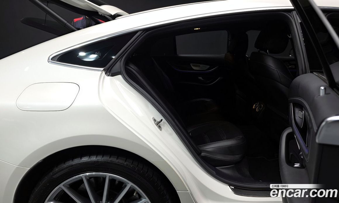 Mercedes Benz AMG GT 4Door 43 4MATIC+