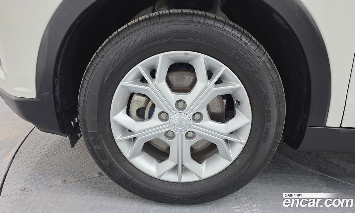 SsangYong Tivoli Gasoline 1.5 2WD