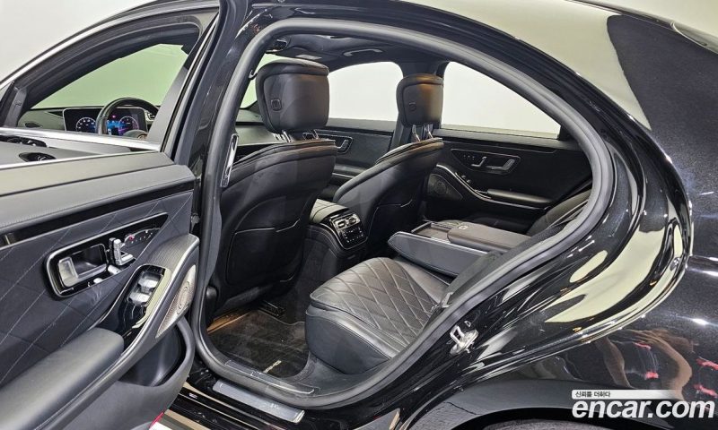 Mercedes Benz S-Class S400 D 4MATIC