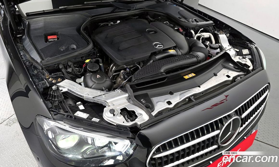 Mercedes Benz E-Class E350 4MATIC Avantgarde