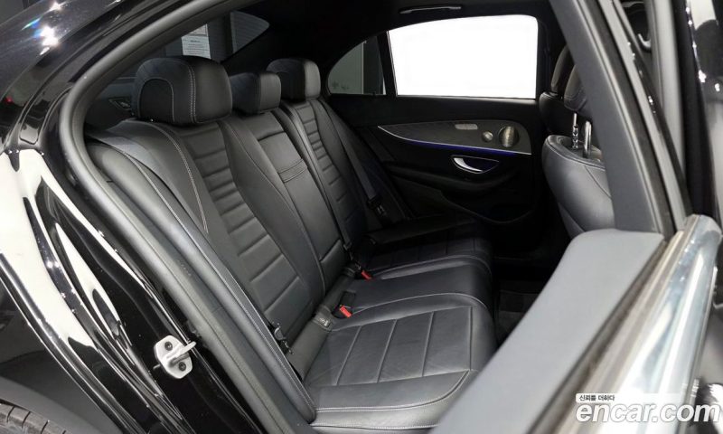 Mercedes Benz E-Class E350 4MATIC Avantgarde