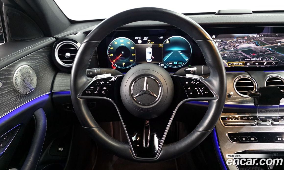Mercedes Benz E-Class E350 4MATIC Avantgarde