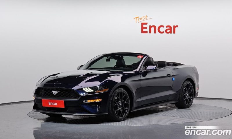 Ford Mustang Convertible