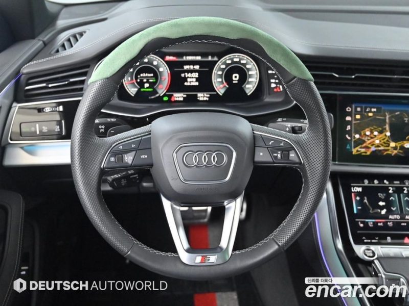 Audi Q8 55 TFSI Quattro Premium