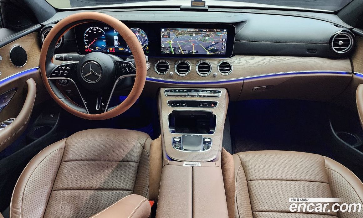 Mercedes Benz E-Class E250 Exclusive