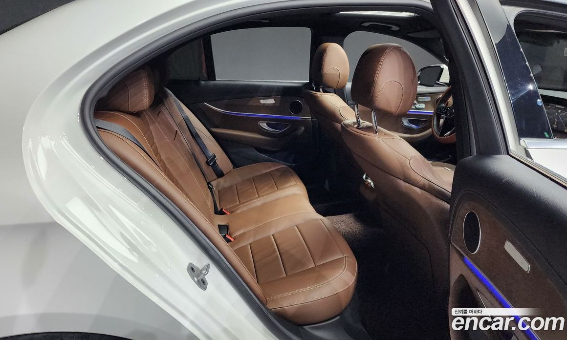 Mercedes Benz E-Class E250 Exclusive