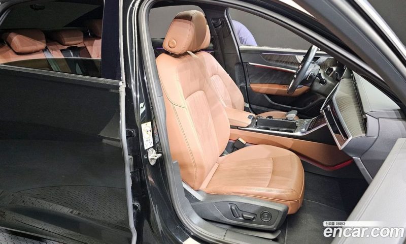 Audi A6 45 TFSI Premium
