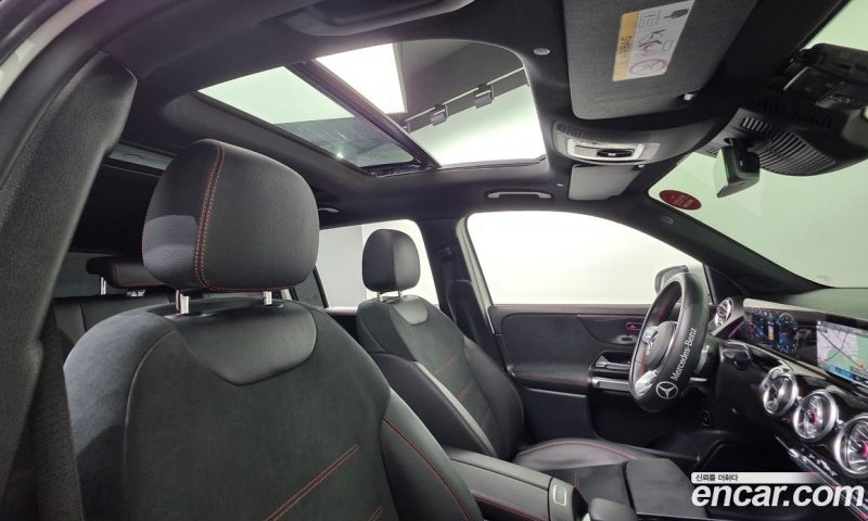 Mercedes Benz GLB-Class GLB250 4MATIC