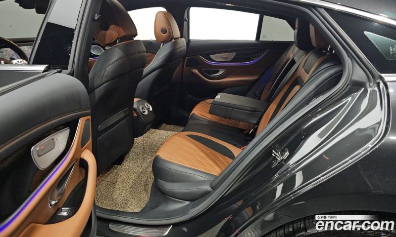 Mercedes Benz AMG GT 4Door 43 4MATIC+