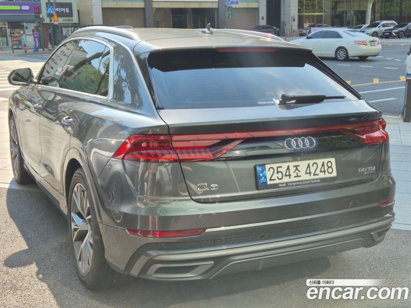 Audi Q8 50 TDI Quattro Premium
