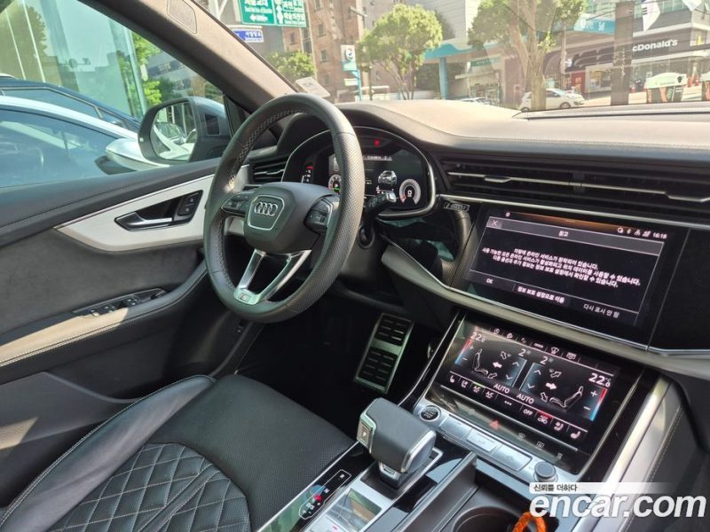 Audi Q8 50 TDI Quattro Premium