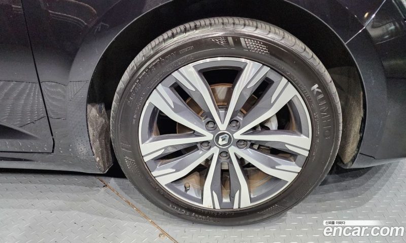 Renault Korea SM6 1.3 TCe LE