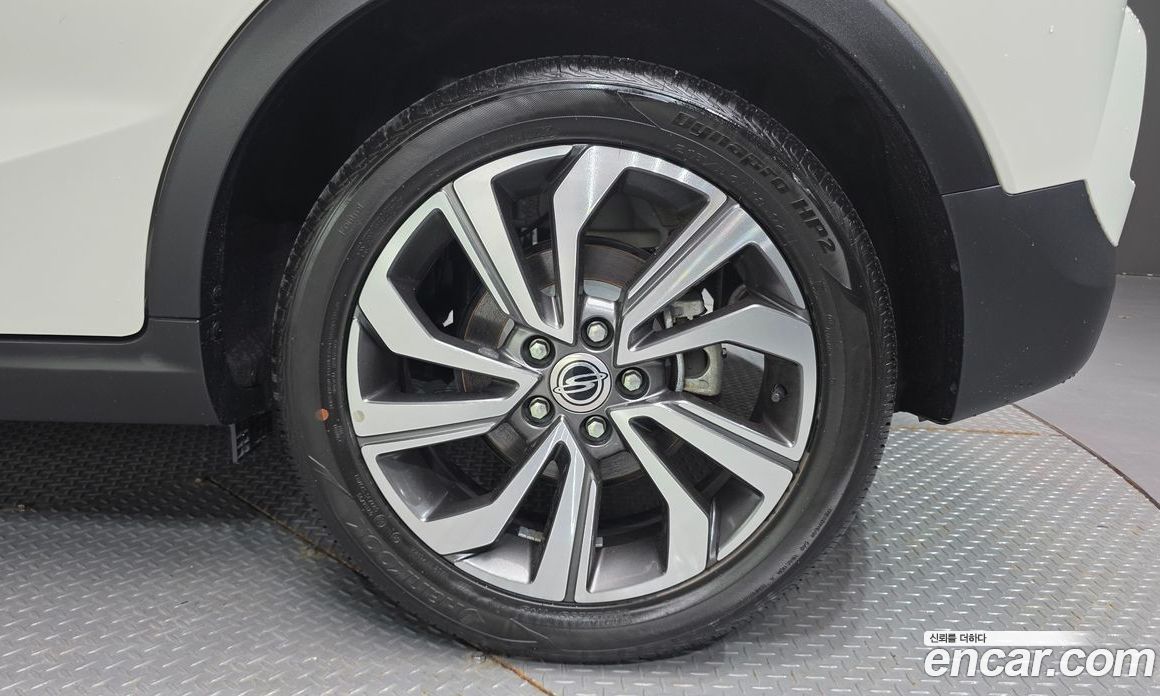 SsangYong Tivoli Gasoline 1.5 2WD