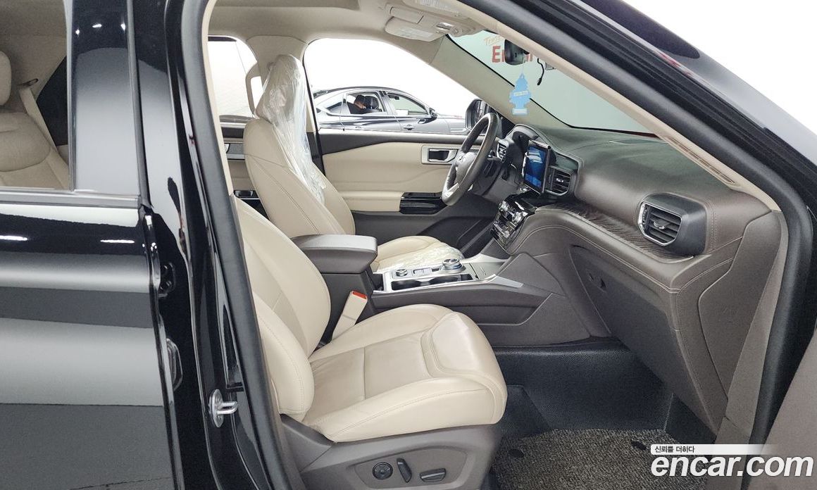 Ford Explorer 3.0 Platinum 4WD