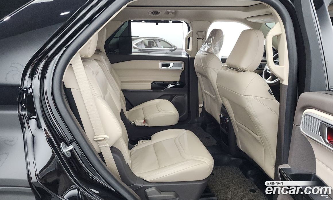 Ford Explorer 3.0 Platinum 4WD