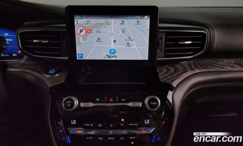 Ford Explorer 3.0 Platinum 4WD