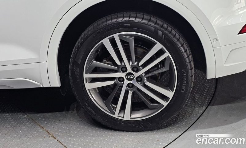 Audi Q5 45 TFSI Quattro Premium