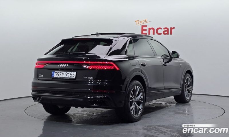 Audi Q8 55 TFSI Quattro Premium