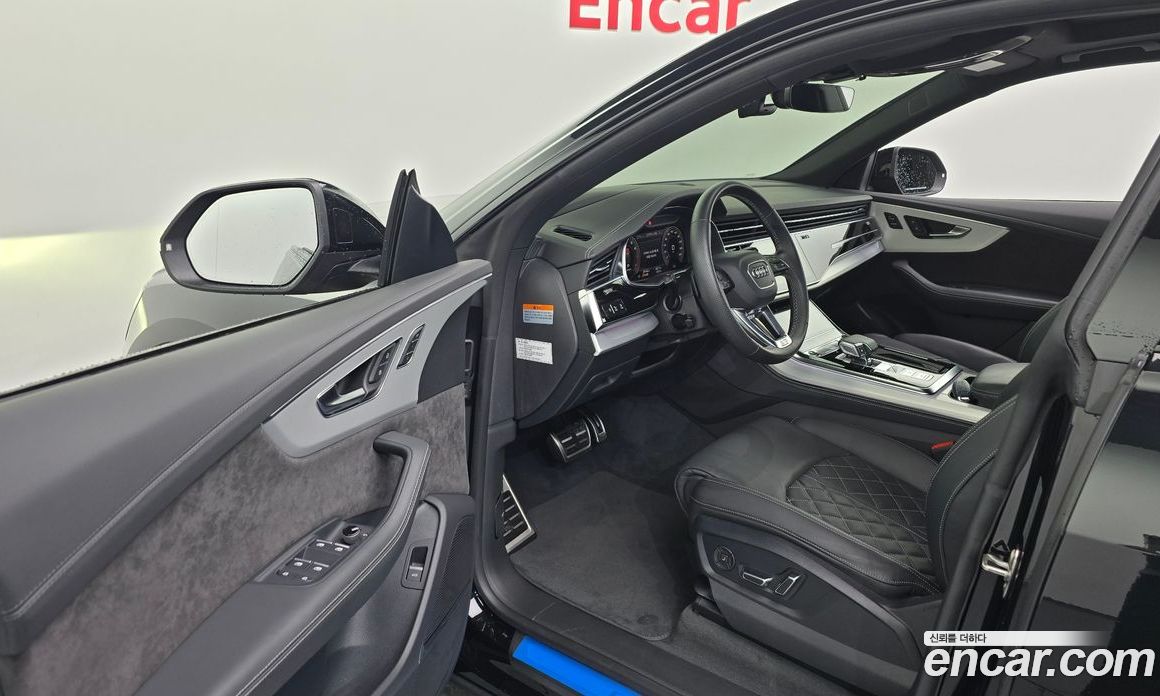 Audi Q8 55 TFSI Quattro Premium
