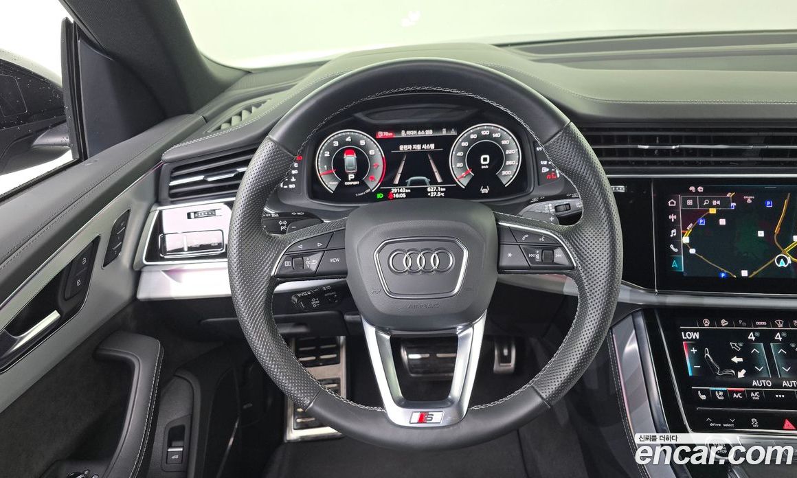 Audi Q8 55 TFSI Quattro Premium