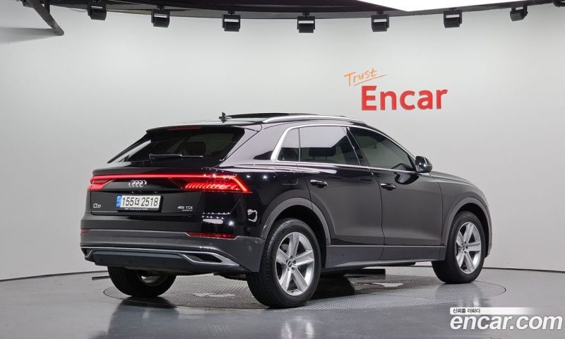 Audi Q8 45 TDI Quattro Premium