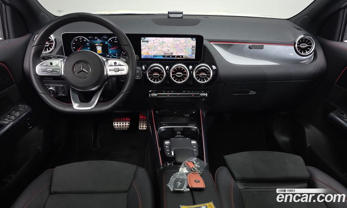Mercedes Benz GLA-Class GLA250 4MATIC