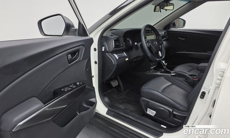 SsangYong Tivoli Gasoline 1.5 2WD