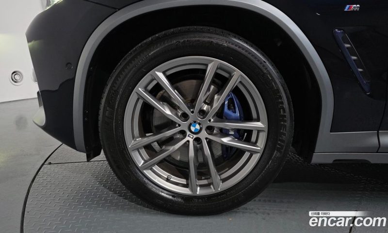 BMW X4 xDrive20i M Sports X Onlile Exclusive Edition