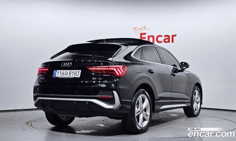 Audi Q3 35 TDI Premium Sportback