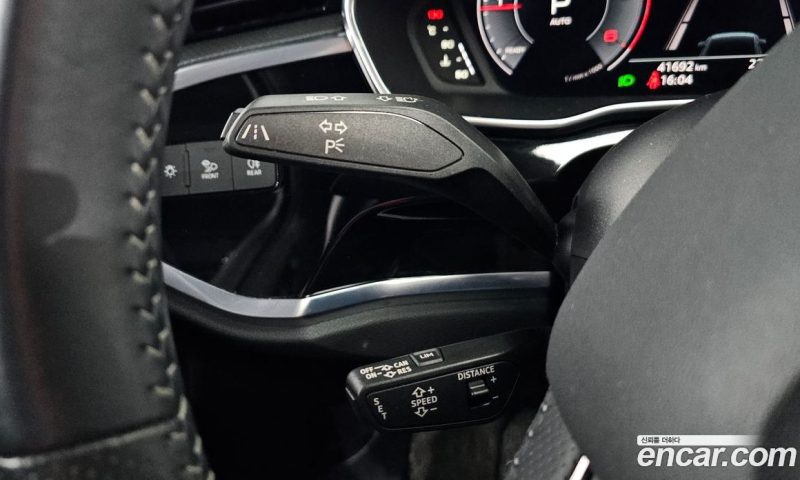 Audi Q3 35 TDI Premium Sportback