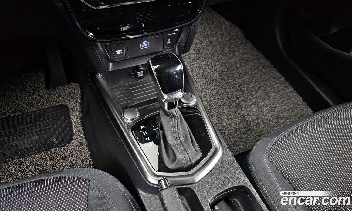 SsangYong Tivoli Gasoline 1.5 2WD