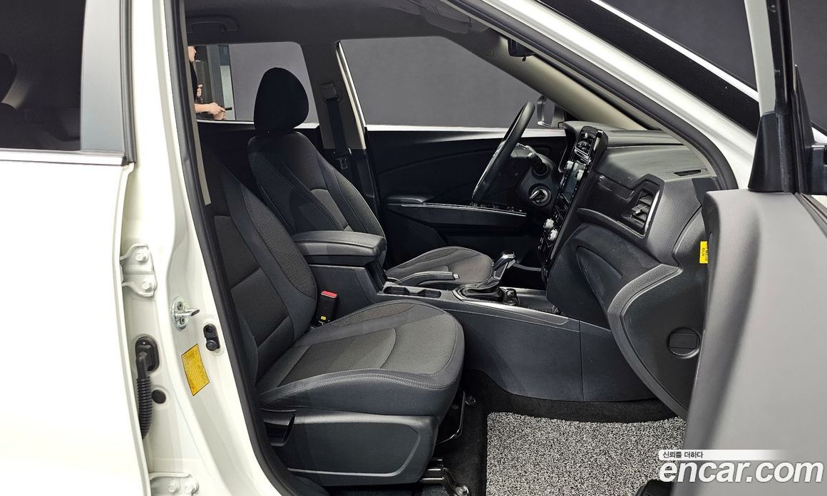 SsangYong Tivoli Gasoline 1.5 2WD