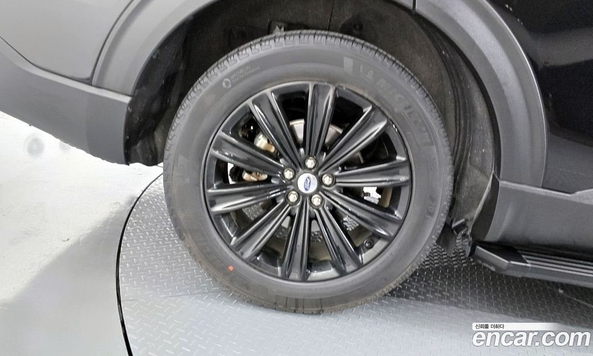 Ford Explorer 2.3 LimIted 4WD