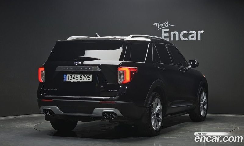 Ford Explorer 3.0 Platinum 4WD