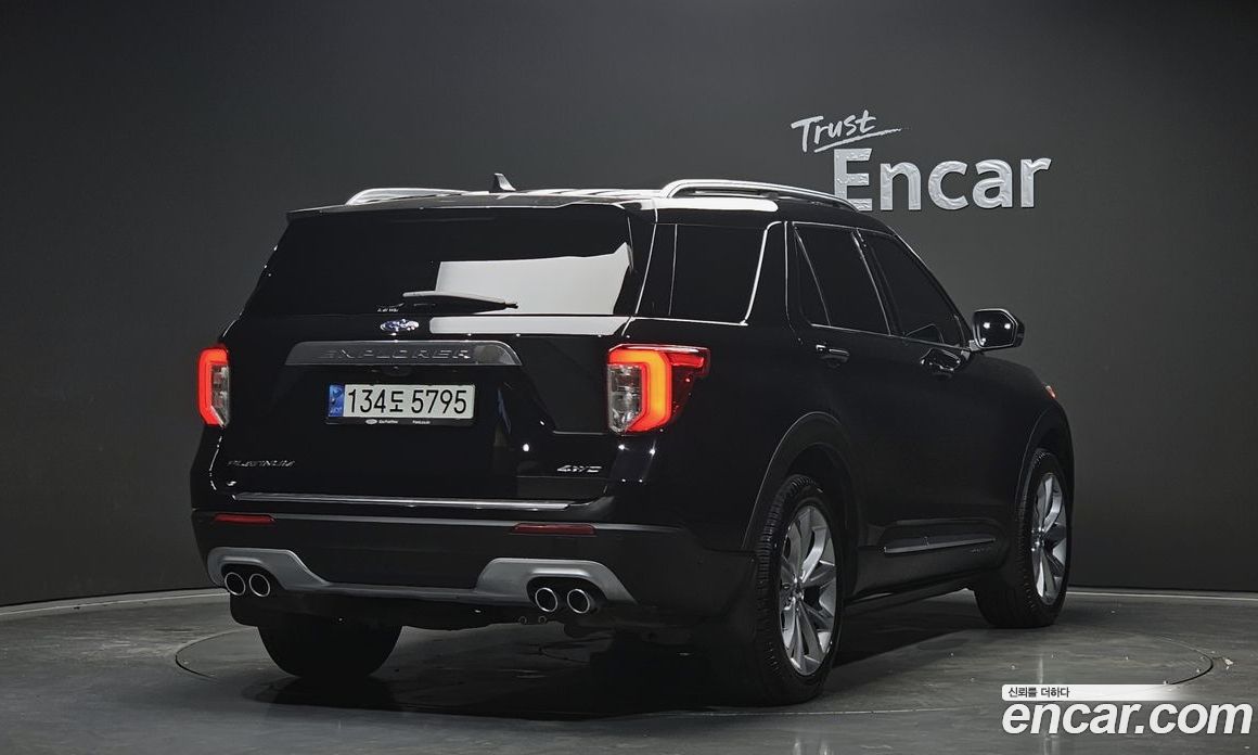 Ford Explorer 3.0 Platinum 4WD