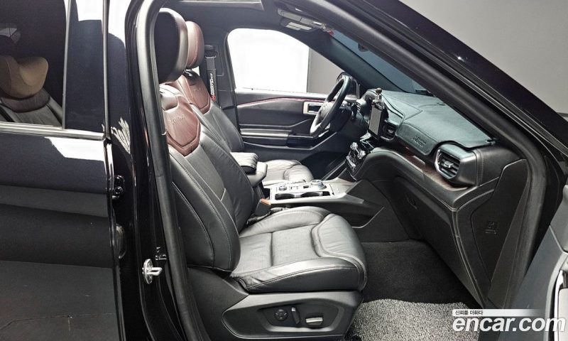 Ford Explorer 3.0 Platinum 4WD