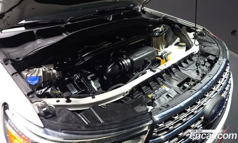 Ford Explorer 2.3 LimIted 4WD