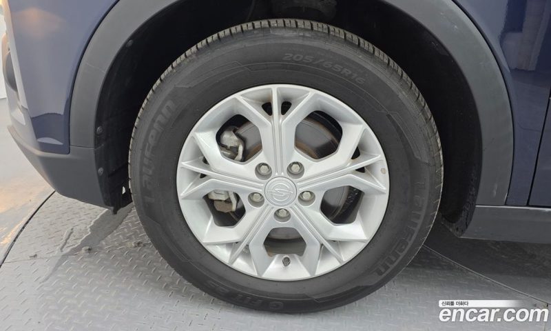 SsangYong Tivoli Gasoline 1.5 2WD