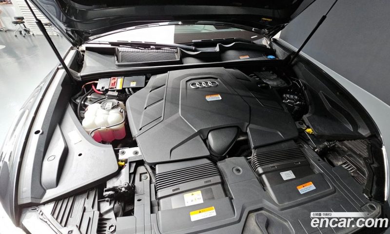 Audi Q8 55 TFSI Quattro Premium