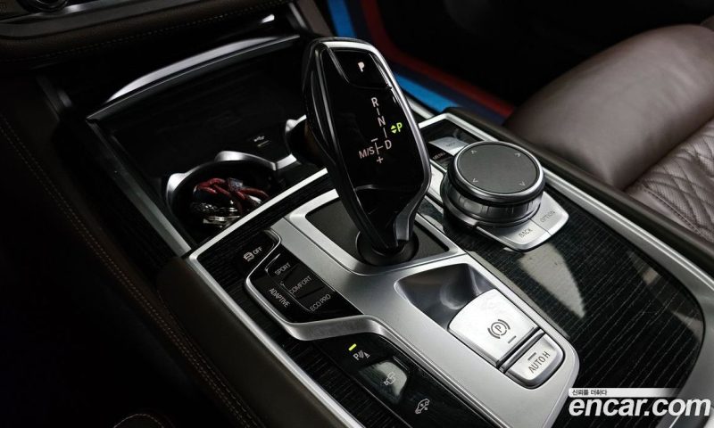 BMW 7-Series 740Li xDrive M Sport Package